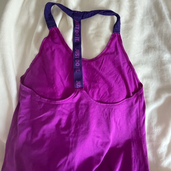 Nike tank top - Picture 2 of 3